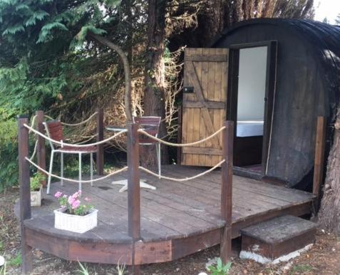 Charming 2-Bed Cabin In Domfront-En-Poiraie Perrou Экстерьер фото